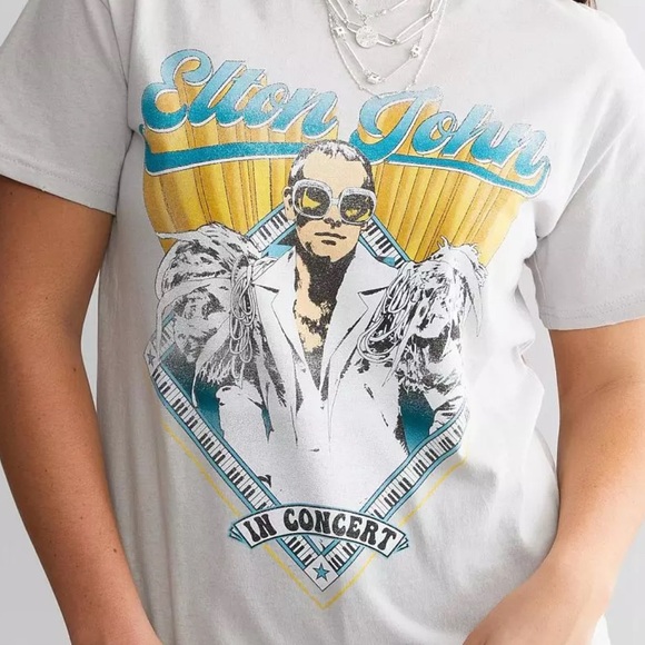 Elton John lavender concert tee / L / NWT - Picture 3 of 15